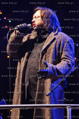 Kosciol sw. Trojcy w Gdansku.Mietek Szczesniak koleduje...