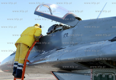 Gdanskie Lotnisko im. Lecha Walesy odwiedzil Mikoyan-Gurevich...