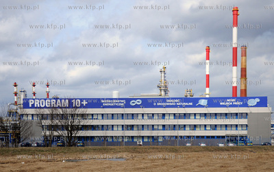 Gdansk. Elementy instalacji rafinerii Grupy Lotos S.A....