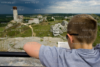 Zamek Krolewski Olsztyn kolo Czestochowy. Zbudowany...