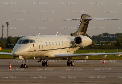 Gdansk, Rebiechowo. Nz. Bombardier BD100 Challenger...