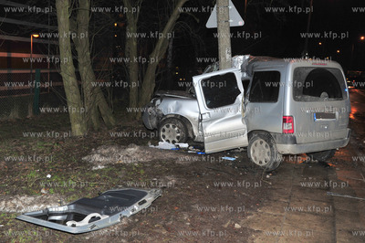 Sopot. Ulica Malczewskiego.  Wypadek samochodowy. Okolo...
