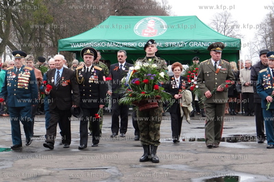Braniewo. Ponad 300 motocyklistow z Rosji i Polski...