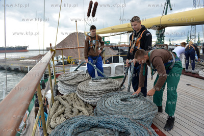 Dzien na Darze Mlodziezy ze studentami Akademii Morskiej...