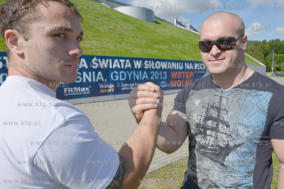 Gdynia. Hala widowiskowo - sportowa. Mistrzostwa Swiata...