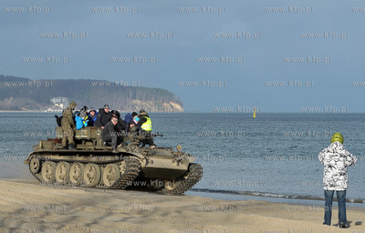 Sopot Plaza k. Hotelu Grand. Final Wielkiej Orkiestry...