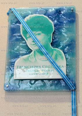 Odsloniecie tablicy poswieconej Franciszce Cegielskiej,...