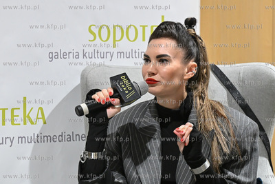 Miejska Biblioteka Publiczna w Sopocie. SOPOTEKA. Cykl...