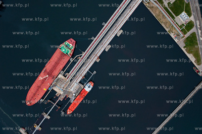 Port Polnocny w Gdansku z perspektywy lotu ptaka. Nz...