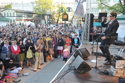 Swieto Monciaka. Sopot Ulica Artystow. Koncert Macieja...