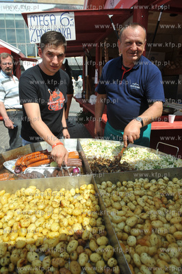 III Swiatowy Zjazd Gdanszczan. Punkt gastronomiczny...