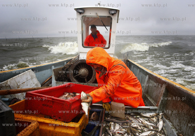 Zalew Wislany. Rybacy z Katow Rybackich Henryk Derkowski...