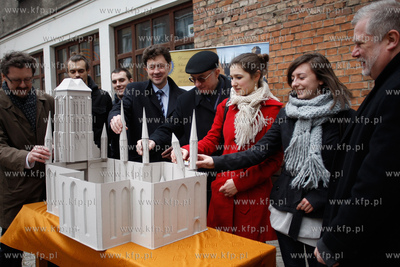 Gdansk. Prezentacja projektu makiety Bazyliki Mariackiej...
