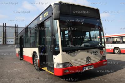 Zajezdnia autobusowa ZKM przy ul. Hallera w Gdańsku....