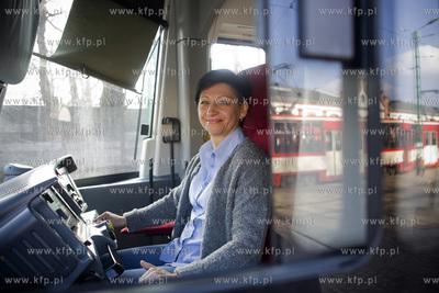Zajezdnia tramwajowa w Gdańsku Nowym Porcie. Nz. motorniczaWioletta...