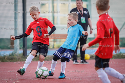 Gdańsk Zaspa. Kompleks boisk przy ulicy Meissnera....