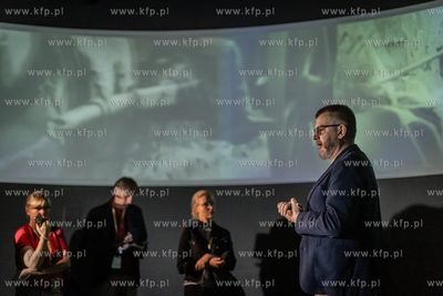 Oprowadzanie dziennikarzy po wystawie stałej MIIWŚ.
08.07.2024
fot....