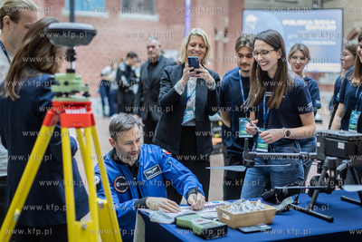 Wizyta astronauty Sławosza Uznańskiego-Wiśniewskiego...
