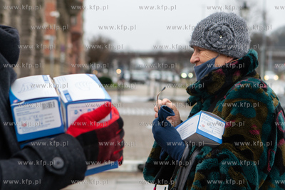 Bezpłatne maseczki dla mieszkańców Gdańska. 29.01.2022...