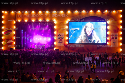 Gdansk. Fanzone - Strefa Kibica na Placu Zebran Ludowych....