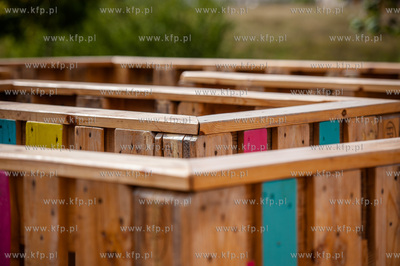 Gdansk. Ujescisko. Nowo powstaly Ekologiczny plac zabaw...