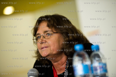 Gdynia. 39 Festiwal Filmowy w Gdyni. Promocja ksiazki...