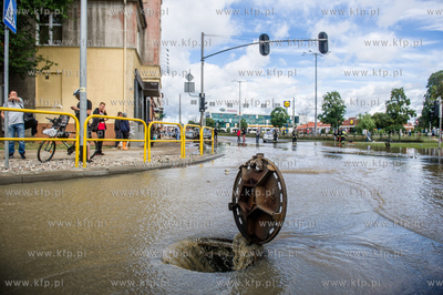 Gdańsk. Wrzeszcz. Skutki silnych opadow, które przeszły...