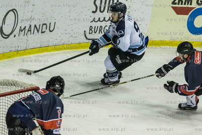 Gdańsk. Hala Oliwia. Polska Hokej Liga. Mecz o utrzymanie...