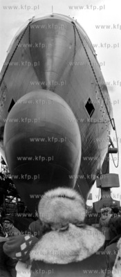 Wodowanie w Stoczni Gdanskiej im. Lenina MS Caribia...