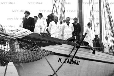 Załoga jachtu M. Zaruski. (lata60). 1963 0007911z...