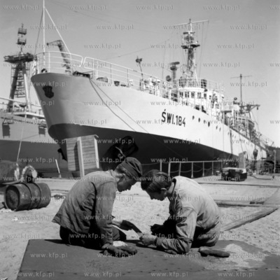 W porcie gdańskim. (lata60). 1968 0008036z Fot. Zbigniew...