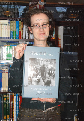 Ksiegarnia Inny Swiat w Gdyni przy ulicy Swietojanskiej....