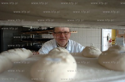 Miastko woj. pomorskie. Nz Jan Wolff - piekarz z 46...