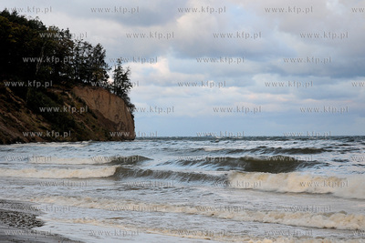 Gdynia. Orlowo. Sztorm na Zatoce Gdanskiej.
13.10.2009
Fot....