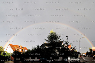 Tecza nad Rumia kolo Gdyni (pow. wejherowski)  tuz...