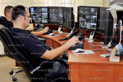 W Miejskim Centrum Zarzadzania Kryzysowego przy ul....