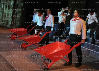 Kosciol Sw. Jana w Gdansku. Performance Swiatynia Sztuk...