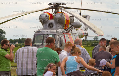 Festyn lotniczy z okazji 100-lecia lotnictwa w Elblagu.
14.07.2012
fot....