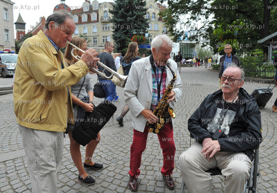 Sopot. Molo Jazz Festival. Pochod Nowoorleanski z Placu...