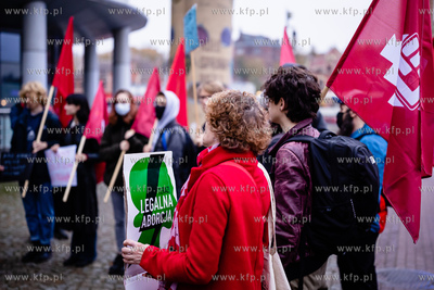 Gdańsk. Protest kobiet z racji drugiej rocznicy wyroku...