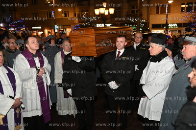 Gdynia. Sanktuarium Miłosierdzia Bożego.  Msza Święta...