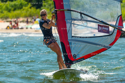 Plaza w Sopocie, przy Sopockim Klubie Zeglarskim. Briefing...