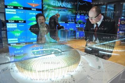 Warszawa. Siedziba Gieldy Papierow Wartosciowych. Prezentacja...