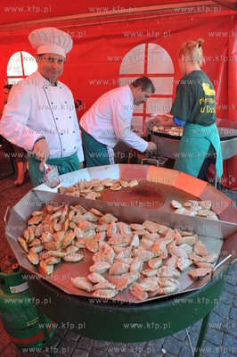 IX Gdanskie Swieto Pieroga na Targu Weglowym w Gdansku....