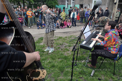 Streetwaves to akcja miejska wyprowadzajaca dzialania...