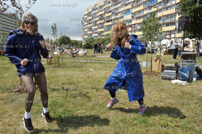Streetwaves czyli artystyczna akcja miejska w Gdansku...