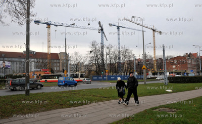 Budowa biurowca Tryton na ul. Jana z Kolna w Gdansku....
