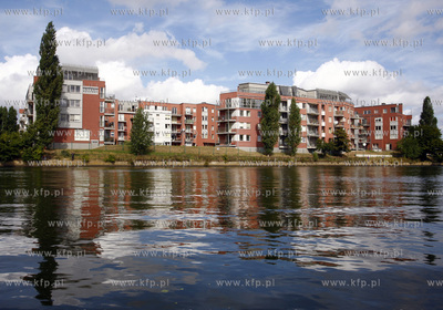 Gdansk. Osiedle nad Motlawa.
30.08.2009
fot. Krzysztof...