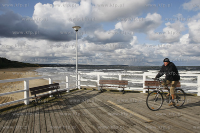 Gdansk Brzezno. Molo.
13.10.2009
fot. Krzysztof Mystkowski...
