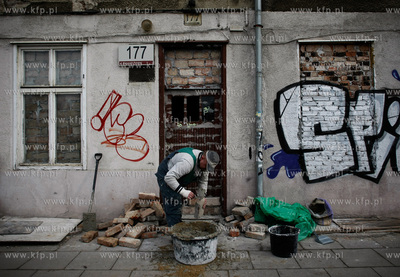 Gdansk. Domy przy ul. Marynarki Polskiej przeznaczone...